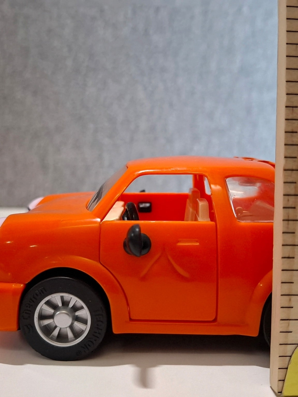 Disney Rare CARS  Orange Cartoon Face Toy Car with Blue Eyes - Picture 7 of 11